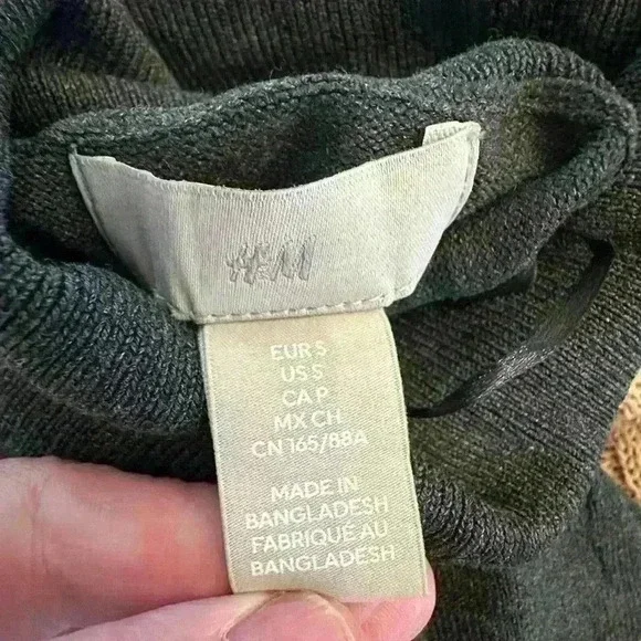 Women's H&M Soft Gray Turtle Neck Long Sleeve Size S Small New‎ w/o Tags Sweater - Picture 8 of 10
